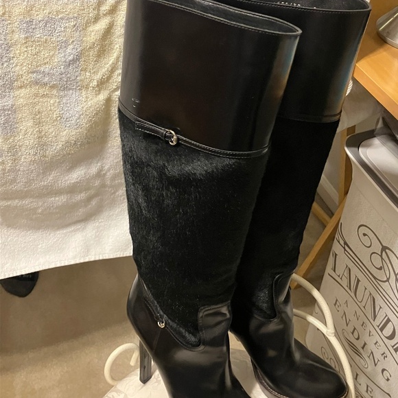 Gucci High Heeled Leather & Fur Boots- Size 9B - Picture 1 of 4